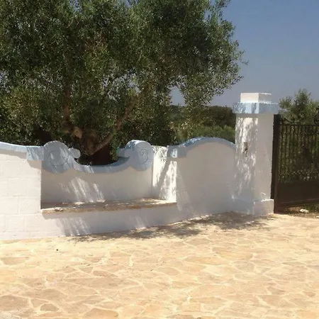 I Trulli Di Pilar *